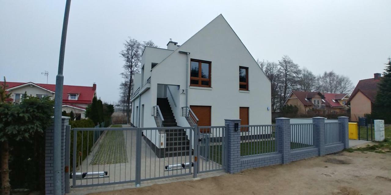Apartament Z Ogrodkiem Trzesacz Exterior photo